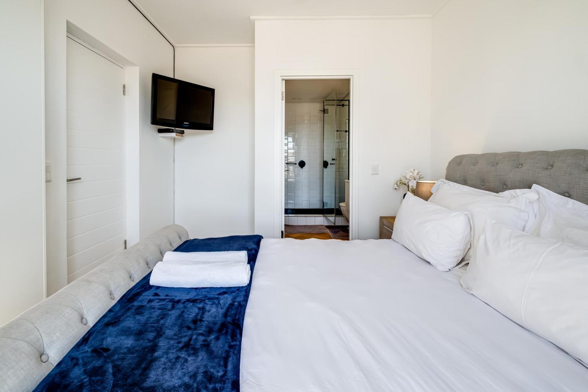 Belina - Nine Palms Premier * Cape Town