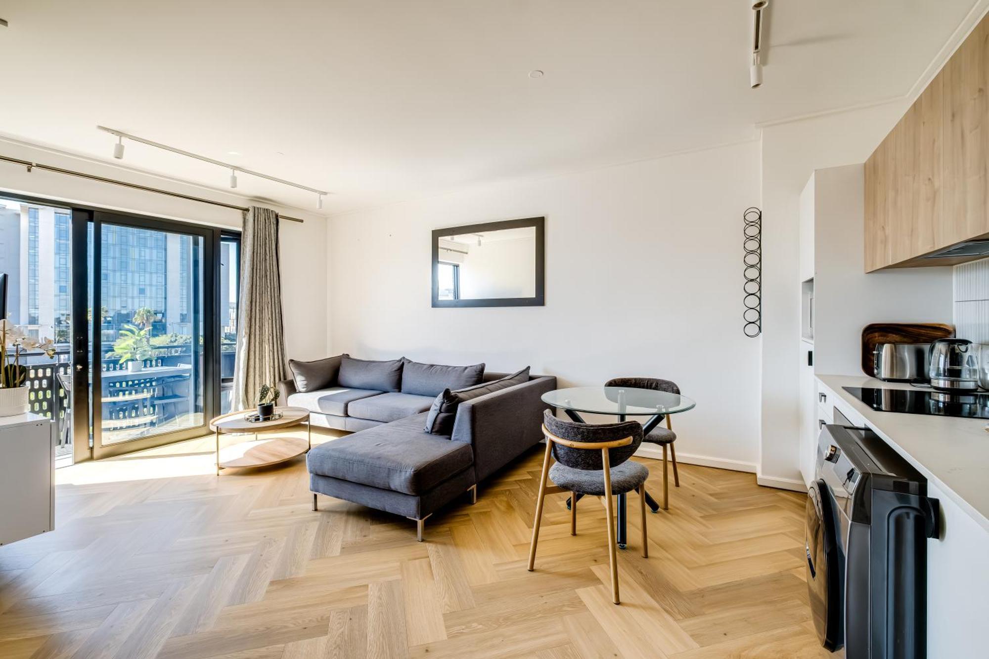 Belina - Nine Palms Premier Cape Town